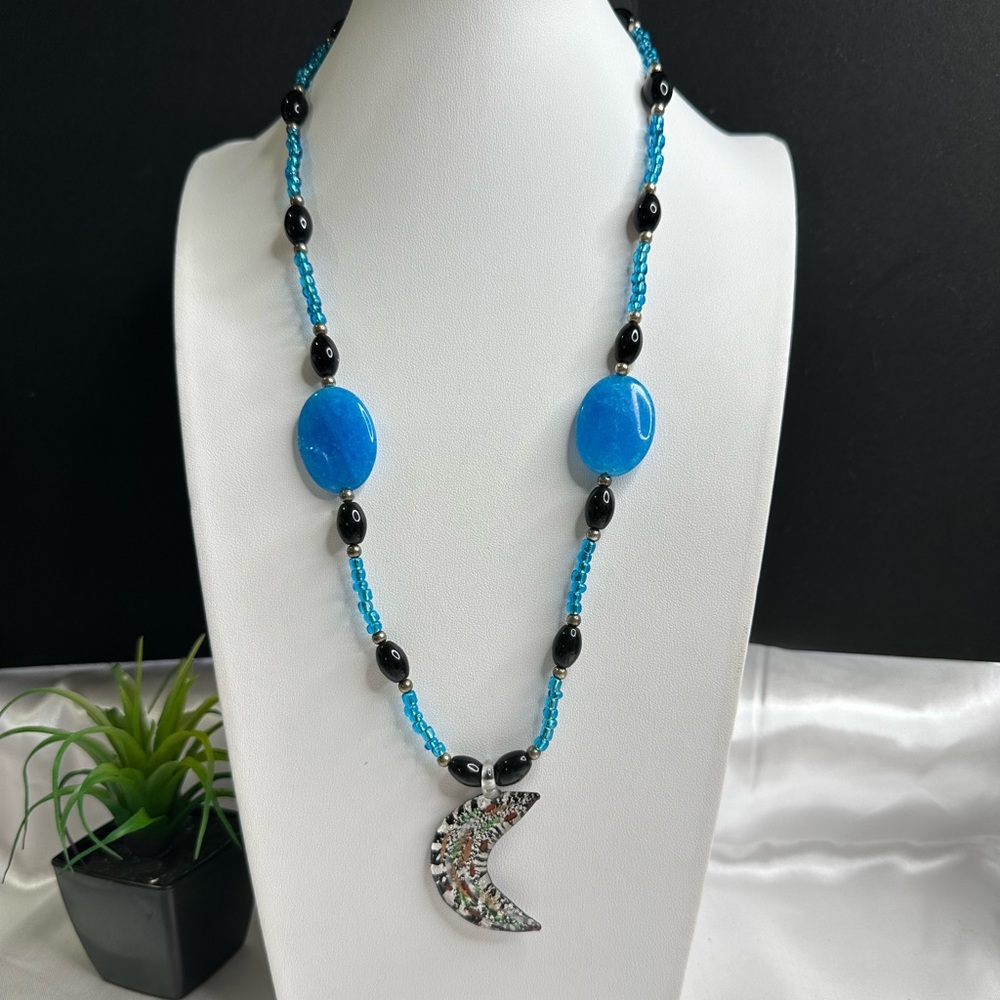Handcrafted Black Onyx Blue Glass Seed Beads Crackle Quartz Moon Glass N…